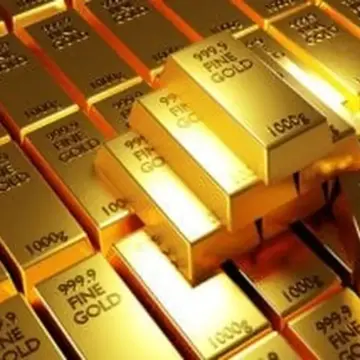 الذهب يقفز في السعودية مع تواصل الضغوط العالمية